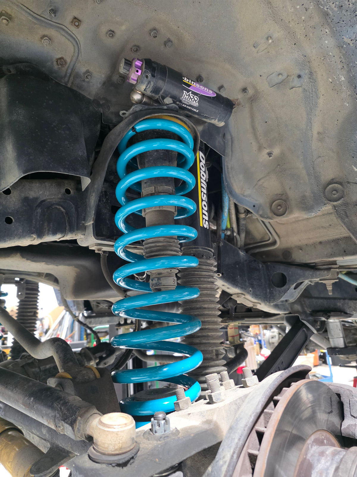 updating the suspension with 4" dobinson lift springs, MRR shocks, hydro bumps. 
big travel, smooth ride. 